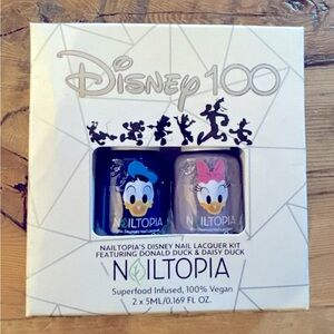 Nailtopia:Disney 100 Vegan Nail Lacquer Kit Featuring DONALD DUCK & DAISY DUCK